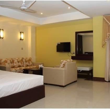 Hotel Multan Continental מראה חיצוני תמונה